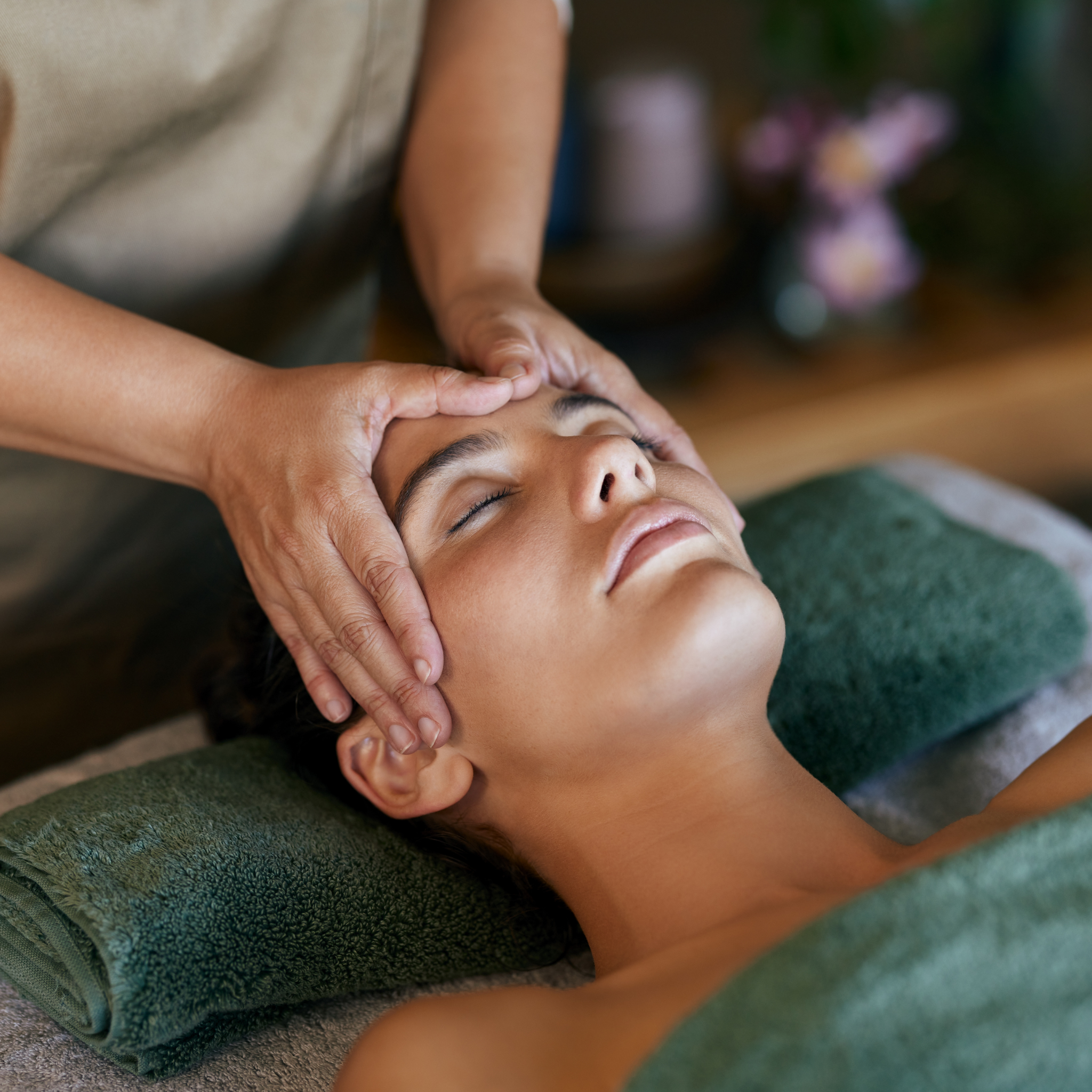 Head Massage – 10 Minutes